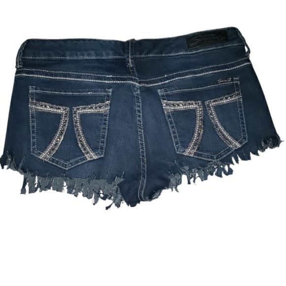 Seven7 Women's Cut Off Jean Shorts - Picture 1 of 3